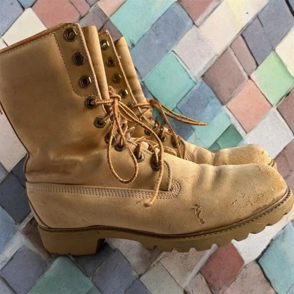 Timberland VTG Tan Lace-Up Boots Men’s Sz 7W Oil Resistant - Picture 3 of 8